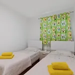 Vintiana *