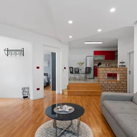 Vintiana * Πούλα