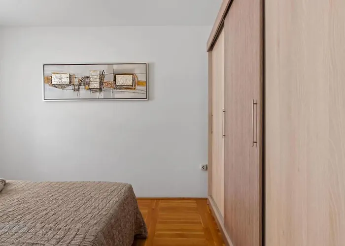 Vintiana Βίλα Πούλα